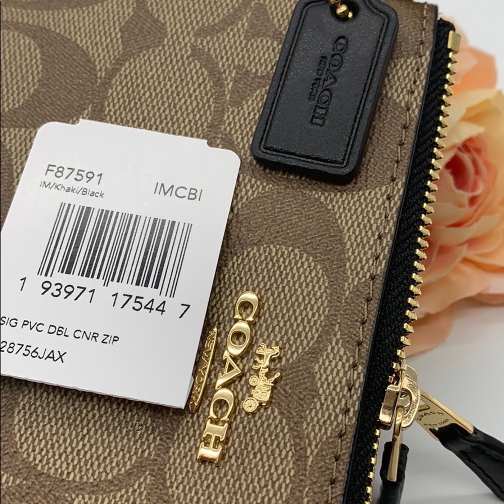 COACH Double Zip Wallet In Signature Canvas - Picture 3 of 8